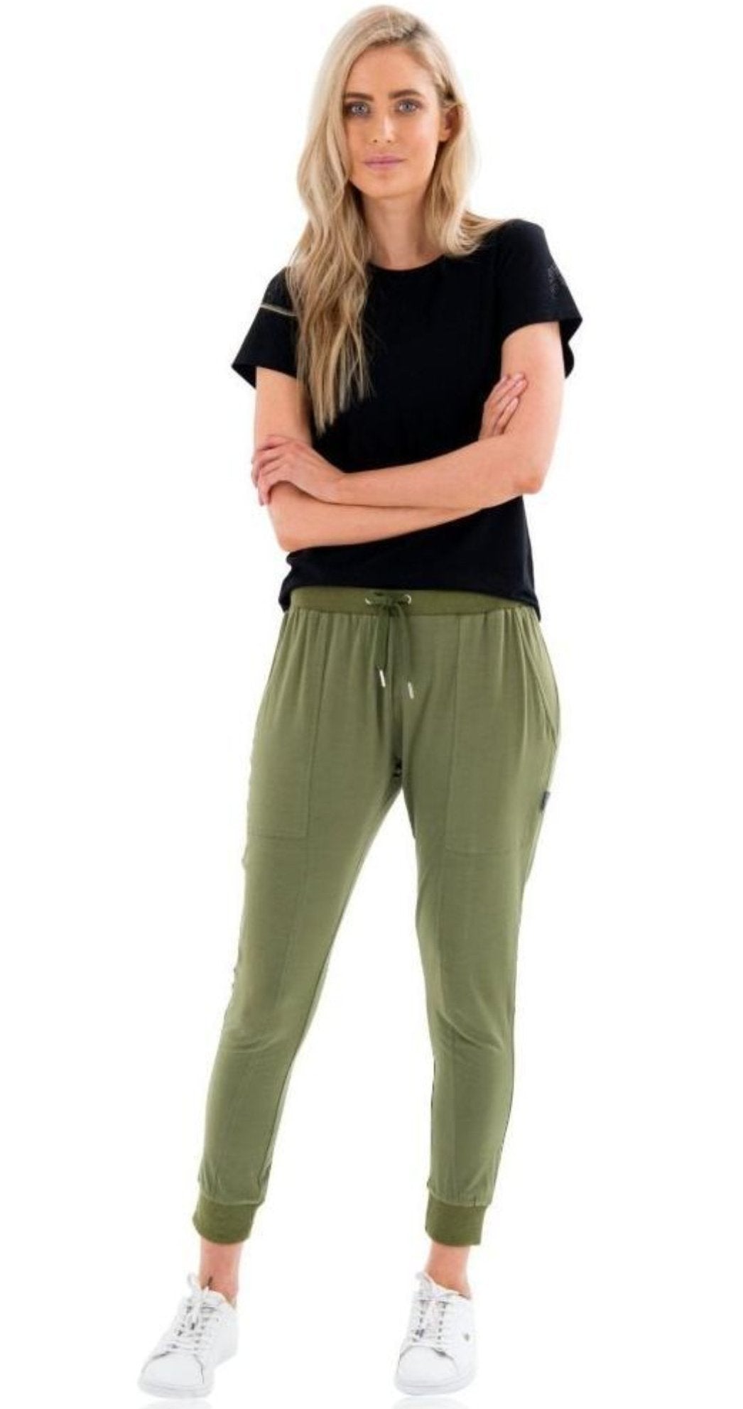 LILLY LOUNGE CAPRI PANT - ARMY GREEN