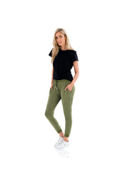 LILLY LOUNGE CAPRI PANT - ARMY GREEN